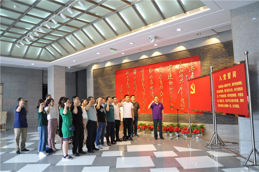 微信图片_20190712113314_副本.jpg